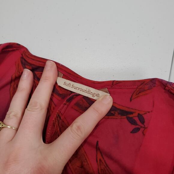 Soft Surroundings Top Womens XL Red Floral Paisley Open Front Asummetric - Picture 3 of 6